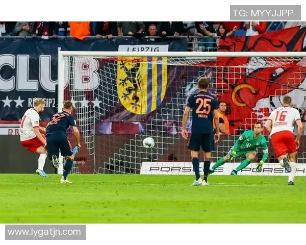 国王杯精彩对决巴黎圣日耳曼轻取莱比锡晋级点球大战引爆全场激情