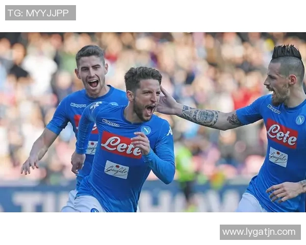 意甲激战：AC米兰险胜那不勒斯红牌事件引发全场热议