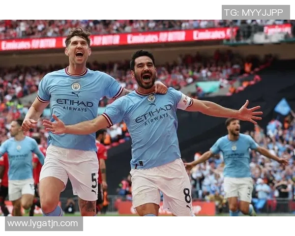 英超经典对决巴萨逆转曼联全场沸腾精彩集锦回顾